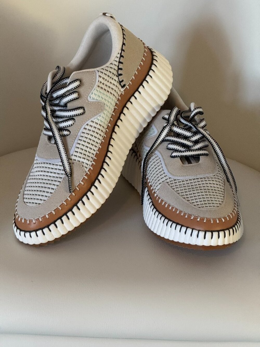 NWOT Cozzy Girl Beige Woven Chunky Platform Sneakers Women’s Size 10